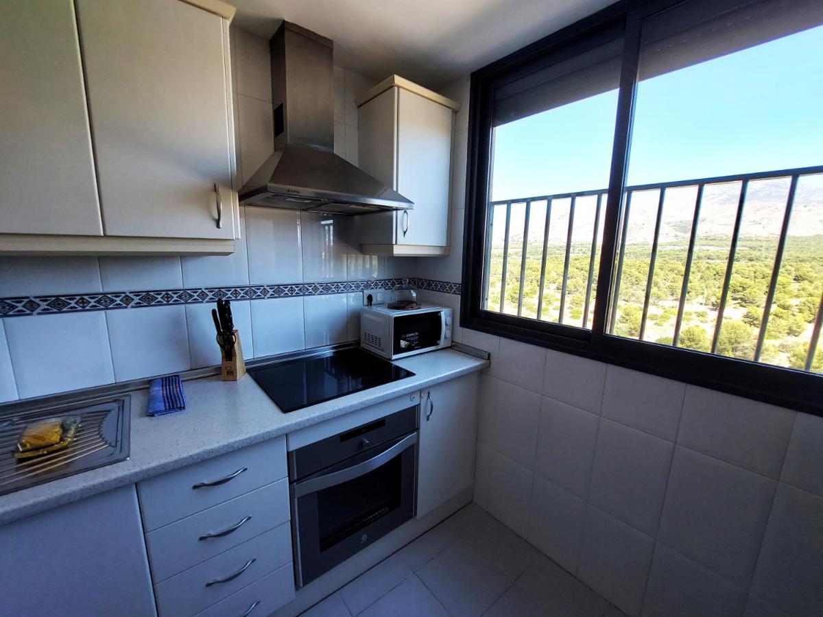 Luxury 3 Dormitorios Frente Al Mar En Las Marinas By Sonneil Rentals Бенидорм Екстериор снимка