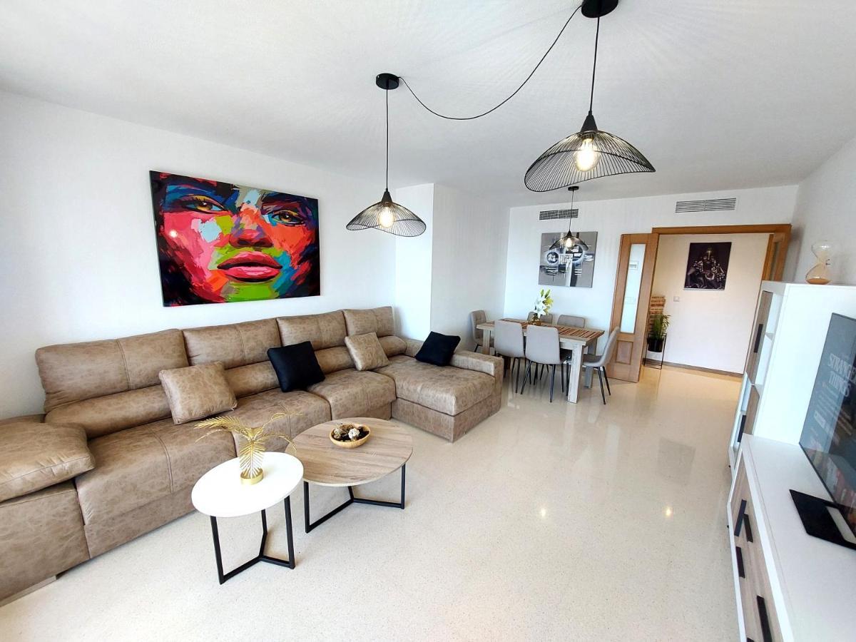 Luxury 3 Dormitorios Frente Al Mar En Las Marinas By Sonneil Rentals Бенидорм Екстериор снимка
