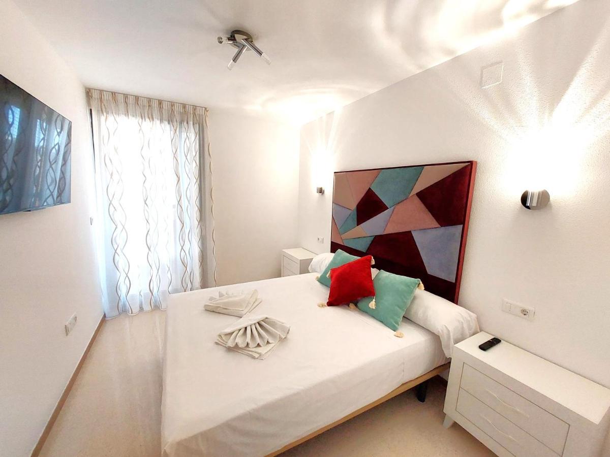 Luxury 3 Dormitorios Frente Al Mar En Las Marinas By Sonneil Rentals Бенидорм Екстериор снимка