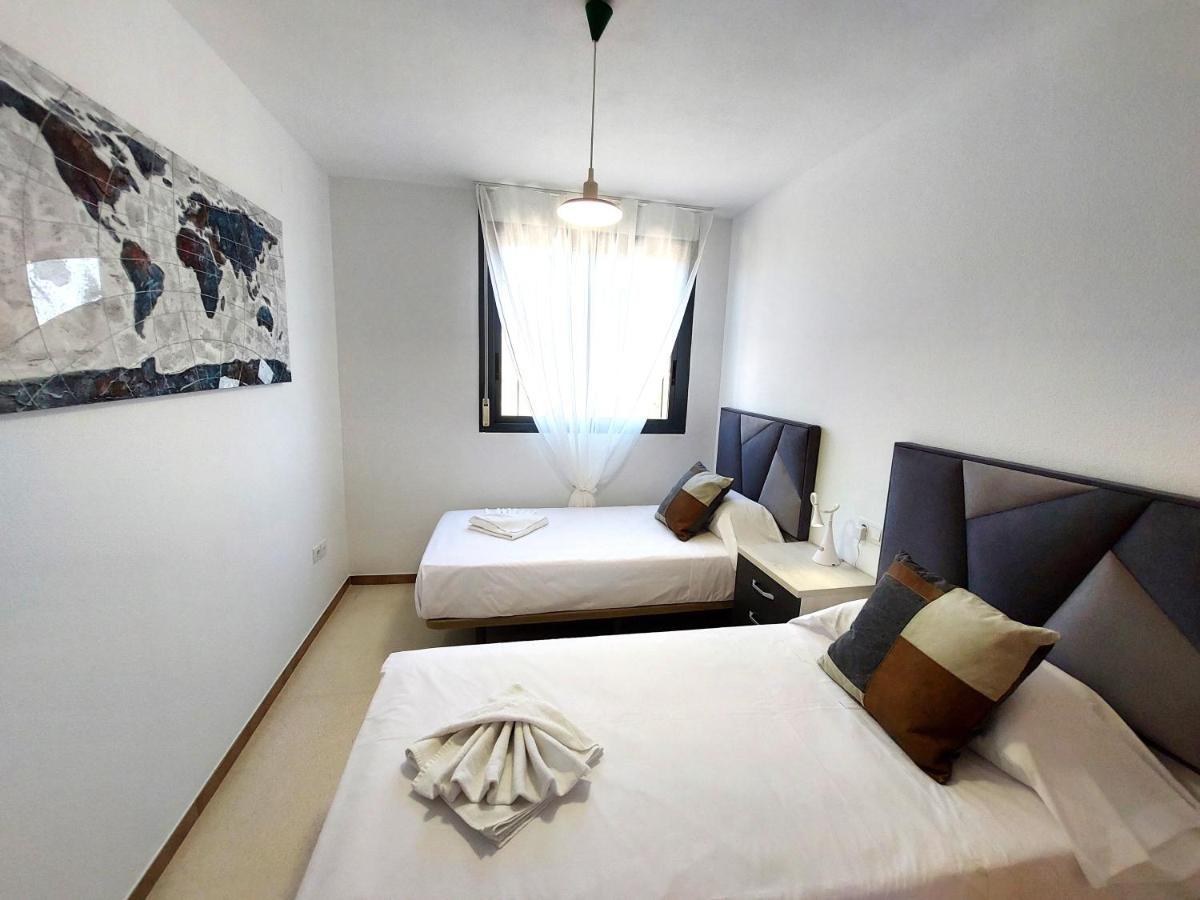 Luxury 3 Dormitorios Frente Al Mar En Las Marinas By Sonneil Rentals Бенидорм Екстериор снимка
